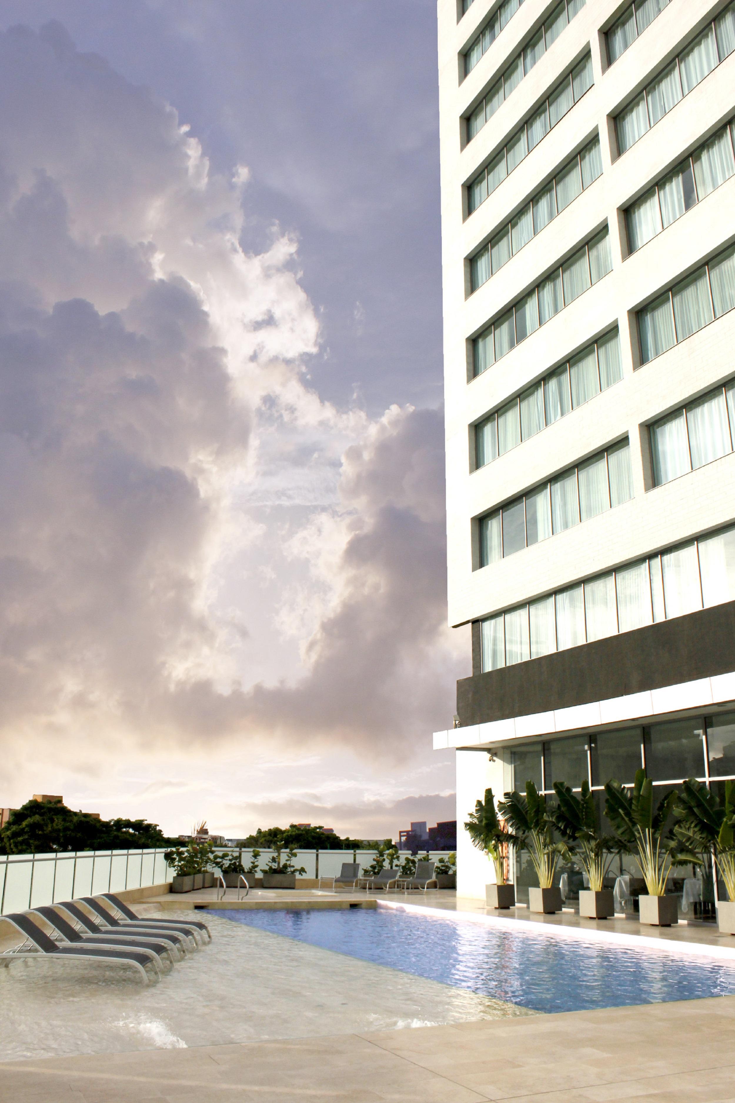 Estelar Alto Prado Barranquilla  Exterior foto The building of the university