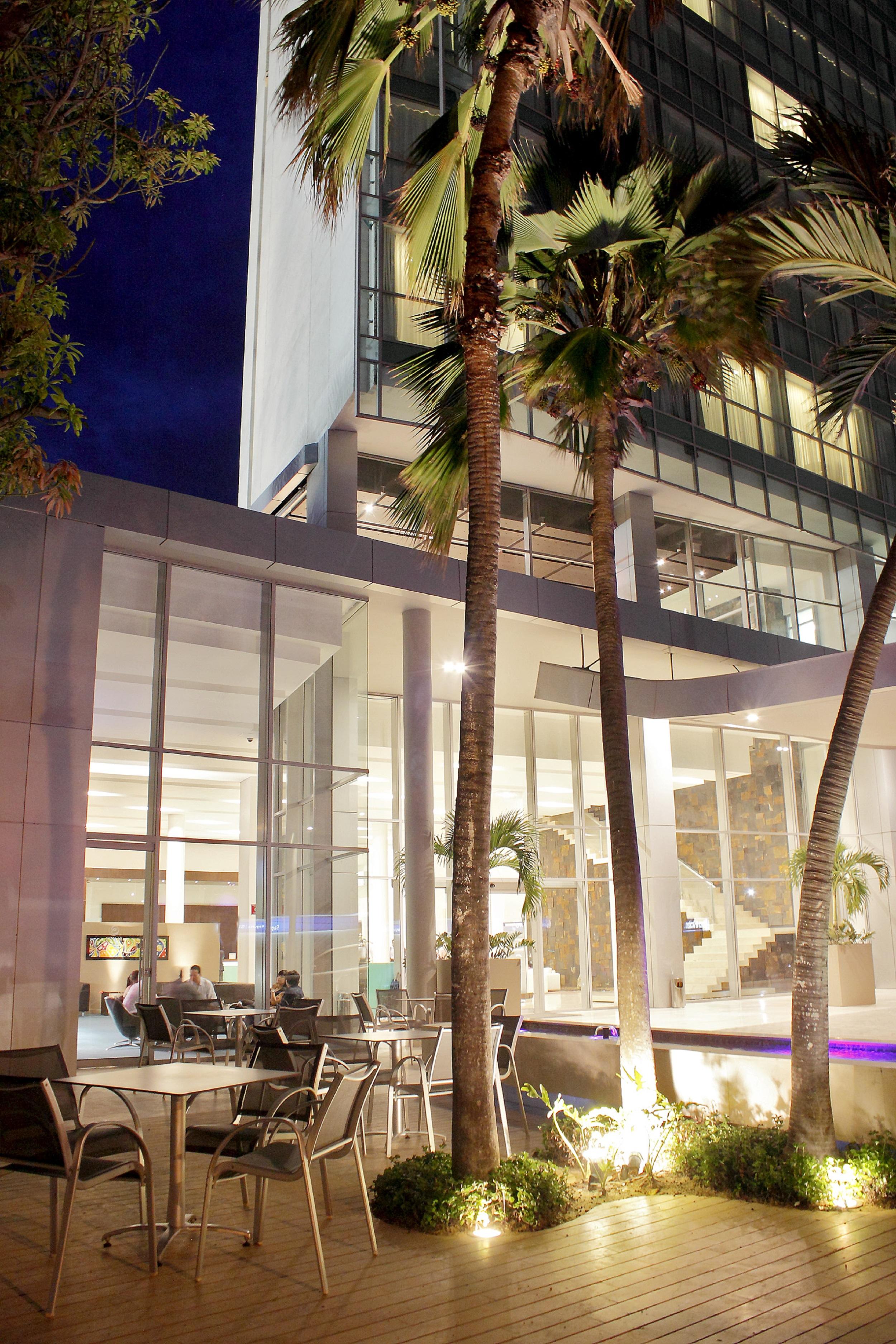 Estelar Alto Prado Barranquilla  Exterior foto The hotel's lobby
