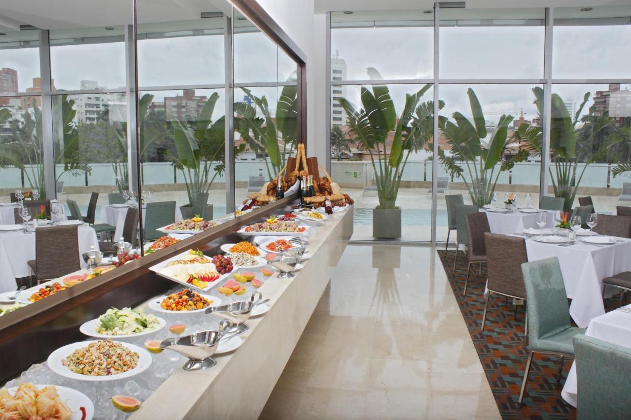 Estelar Alto Prado Barranquilla  Exterior foto Buffet at the Hilton Tel Aviv