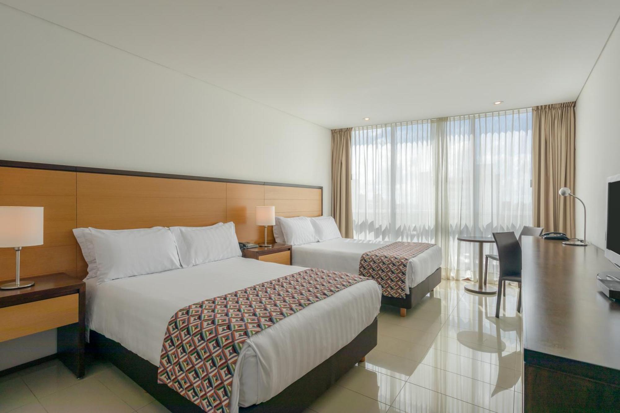 Estelar Alto Prado Barranquilla  Exterior foto A room at the hotel