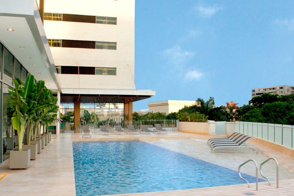 Estelar Alto Prado Barranquilla  Exterior foto Rooftop pool